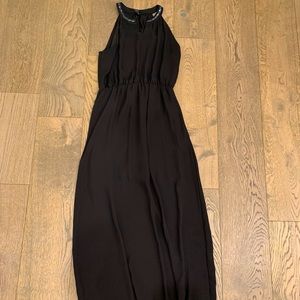 BLACK MAXI. Medium